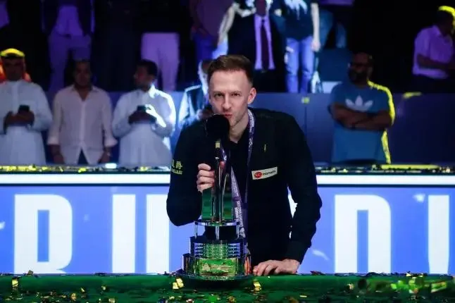 src, 更多精彩对, img