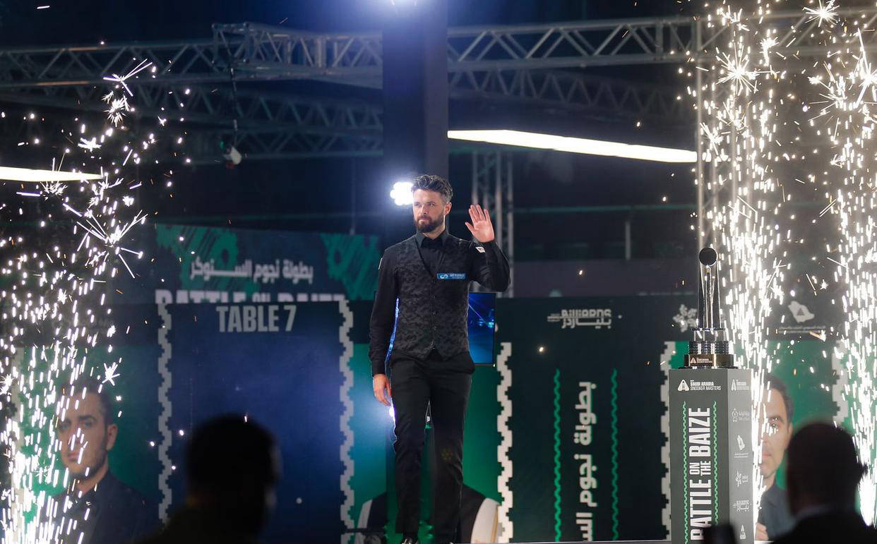 举行的, 再加上上个